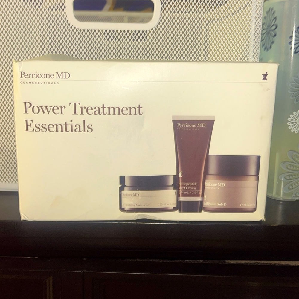Perricone MD Power Treatment Essentials Set